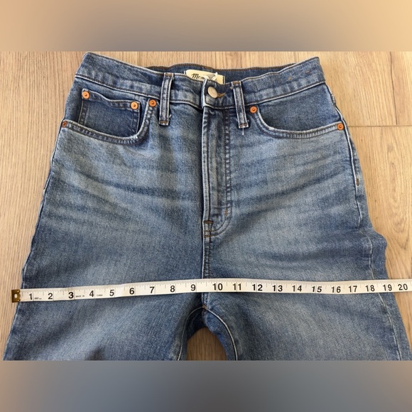 Madewell Woman’s Straight Blue Jeans 👖 - Picture 5 of 11